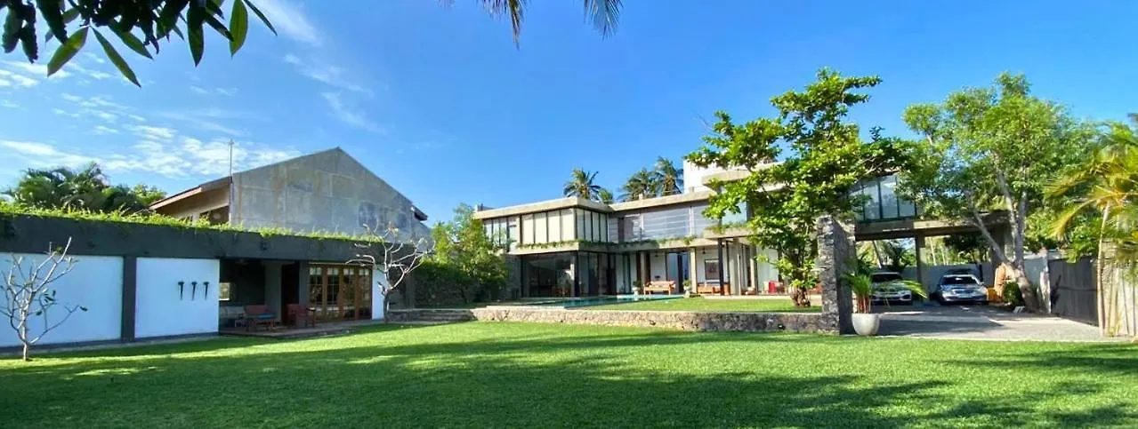 Villa Tranquil Waters Negombo