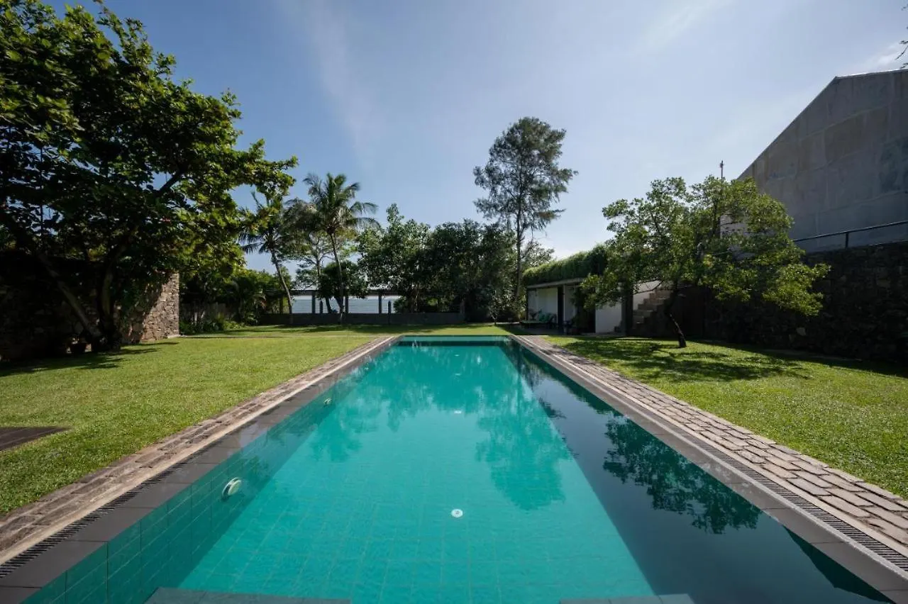 Villa Tranquil Waters Negombo