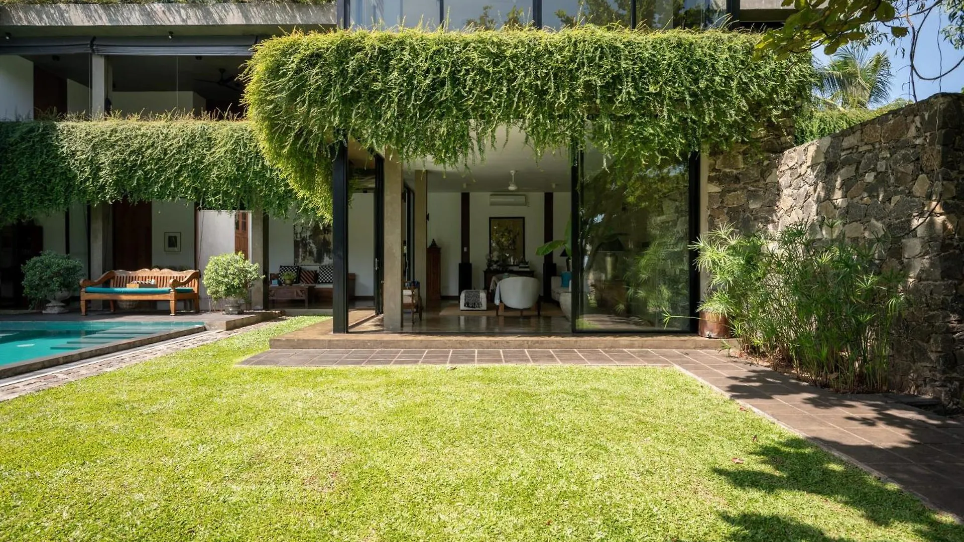 Villa Tranquil Waters Negombo Sri Lanka